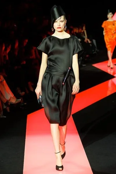 Look 25